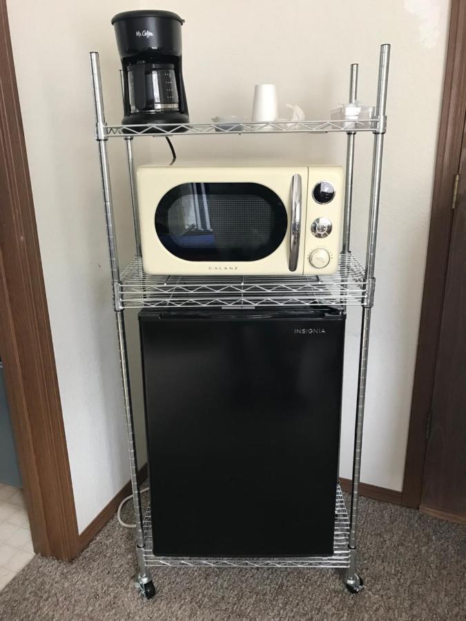 Clinton Rock Creek Mercantile & Motel المظهر الخارجي الصورة