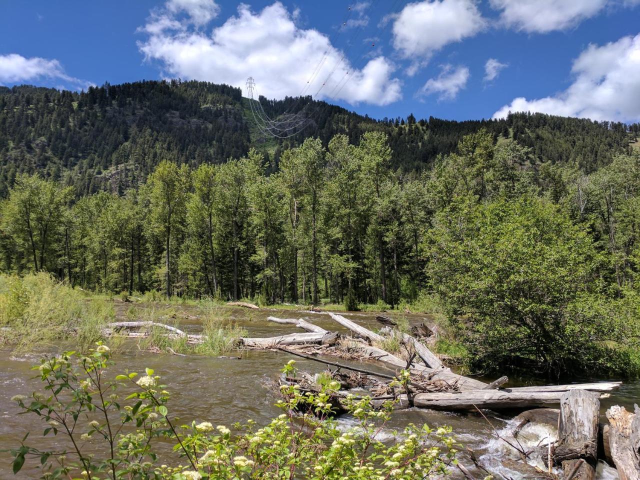 Clinton Rock Creek Mercantile & Motel المظهر الخارجي الصورة